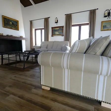 Casas De Alisne *