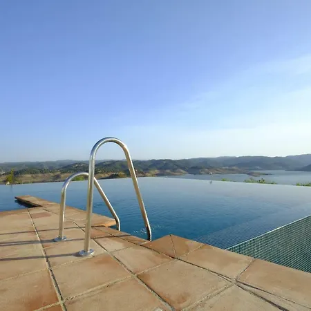 Casas De Alisne * Almodóvar del Río